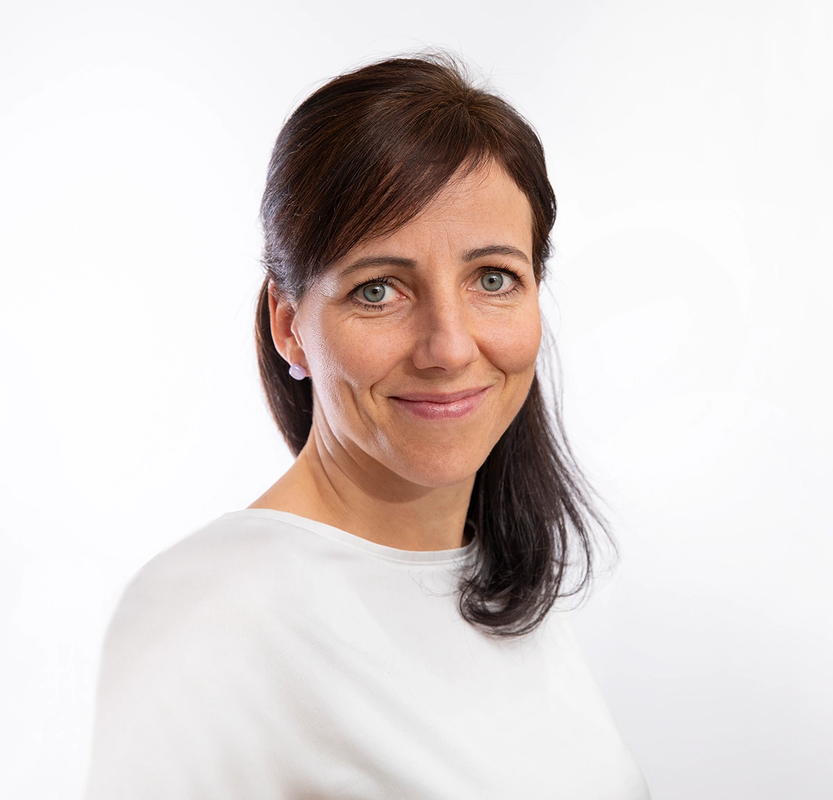Dr. Anna Rastner